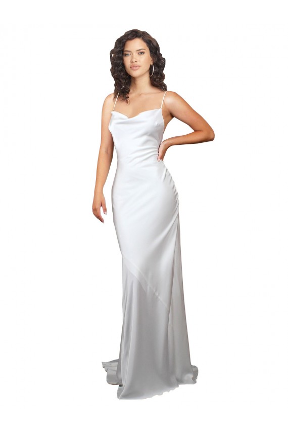 Blanc Fourreau Balayage train Satiné Soyeux Simple Plage Robes de mariée en Gros