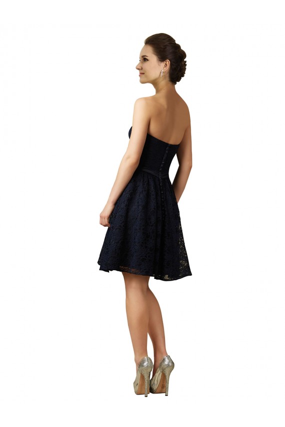 Bleu marine foncé Trapèze Col V Dentelle Courte Robes demoiselle d'honneur / Robes de cocktail en Gros
