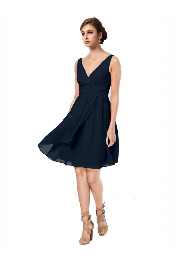 Bleu marine foncé Trapèze Col V Mousseline Courte Robes demoiselle d'honneur / Robes de cocktail en Gros