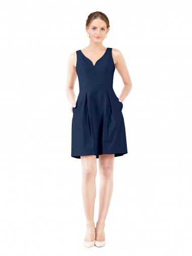 Bleu marine foncé Trapèze Col V Satiné Courte Robes demoiselle d'honneur / Robes de cocktail en Gros