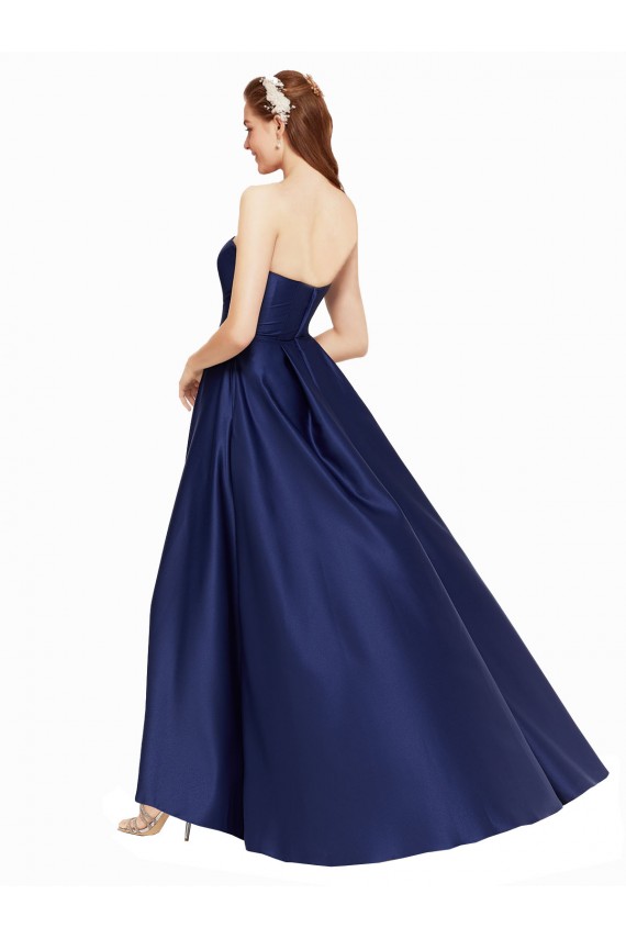 Bleu marine foncé Trapèze Sans bretelle Satiné Longue Asymétrique Formelles Robes demoiselle d'honneur / Robes de soirée / Robes de bal en Gros