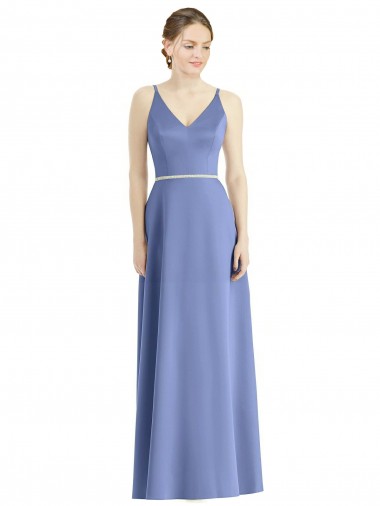 Periwinkle Trapèze Bretelles spaghetti Col V Satiné Longue Robes demoiselle d'honneur en Gros
