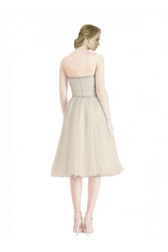 Trapèze Sans bretelle Tulle Courte Robes demoiselle d'honneur / Robes de cocktail en Gros